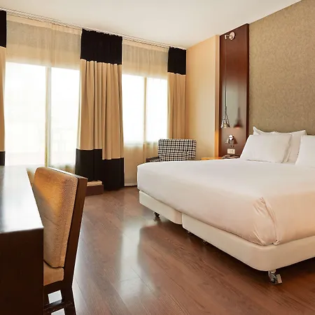 Nh Eixample Hotel
