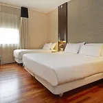 فندق Nh Eixample 3*
