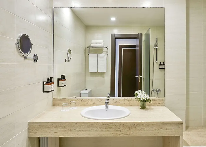 Hotel Nh Eixample Barcelona