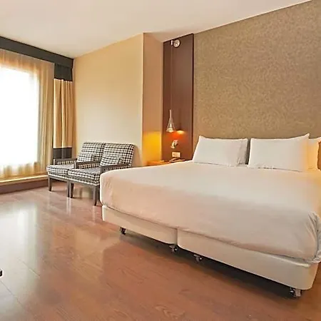 Nh Eixample 3* Barcelona