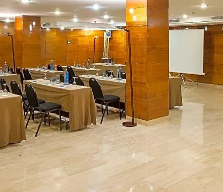 Hotel Nh Eixample Barcelona