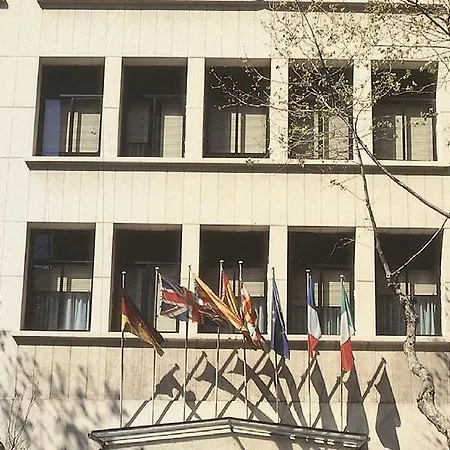 Nh Eixample فندق برشلونة