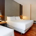 Hotel Nh Eixample Barcelona