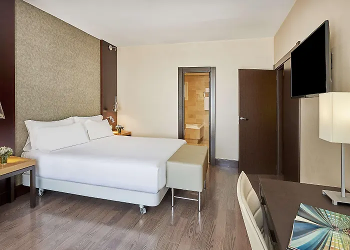 Nh Eixample Szálloda 3*